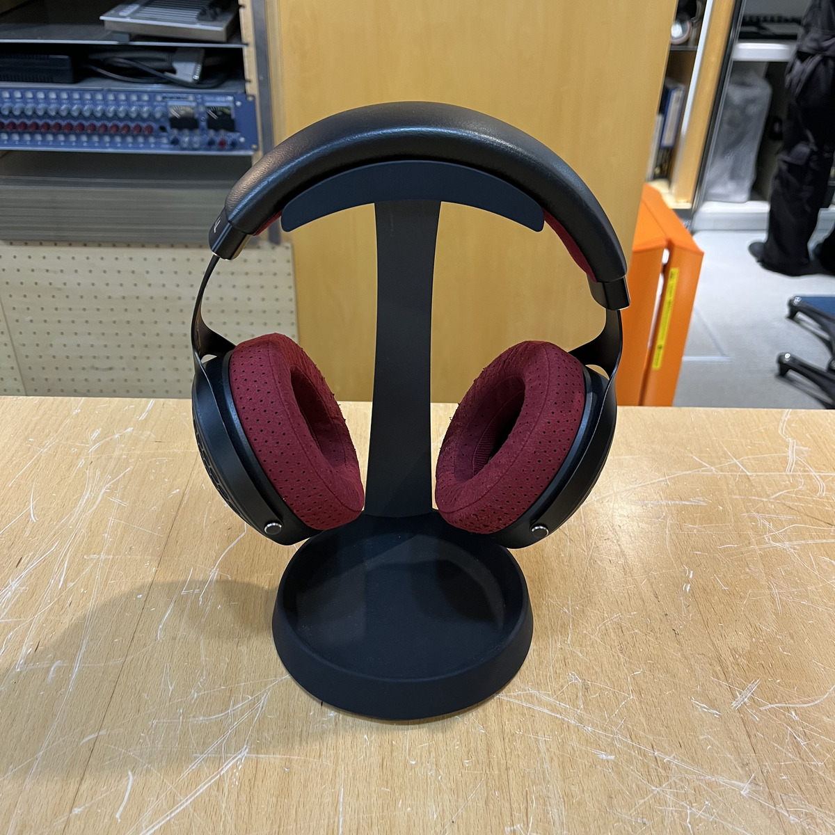 高いサウンド・クオリティが要求されるプロフェッショナルの現場に必須