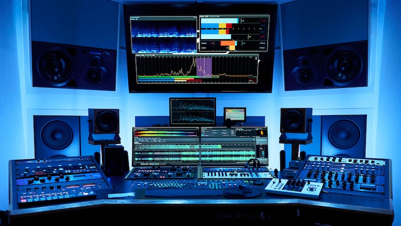 マスタリングの最初から最終段階まで、考えうるすべてのツールを揃えた